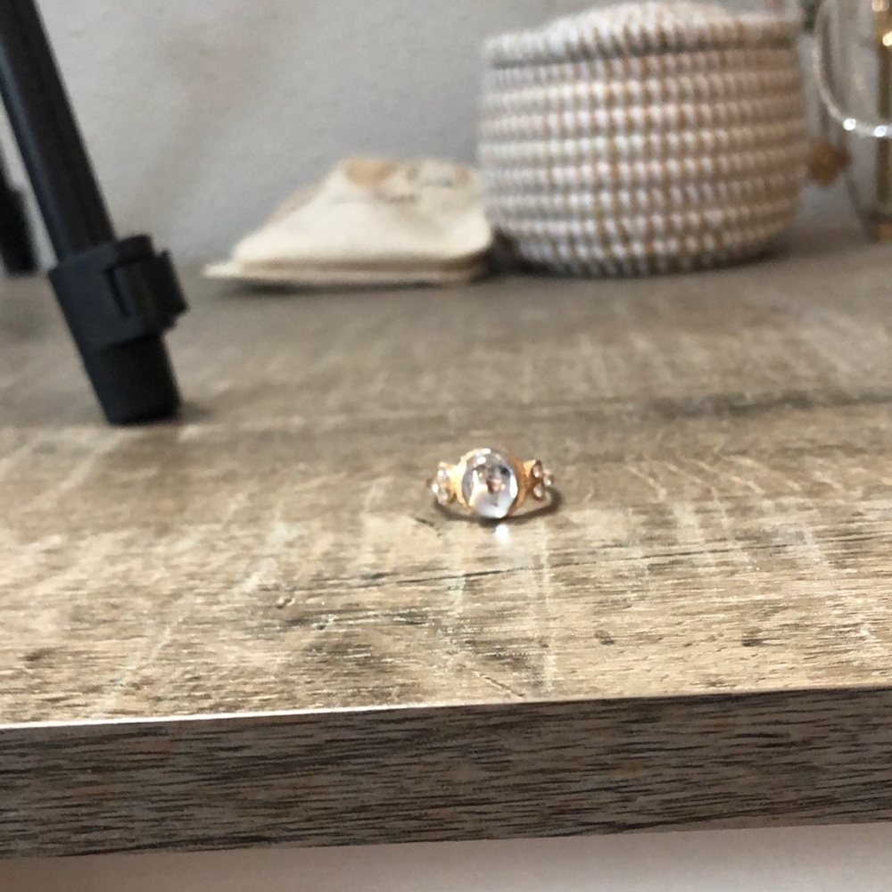Ring - Picture 3 of 3